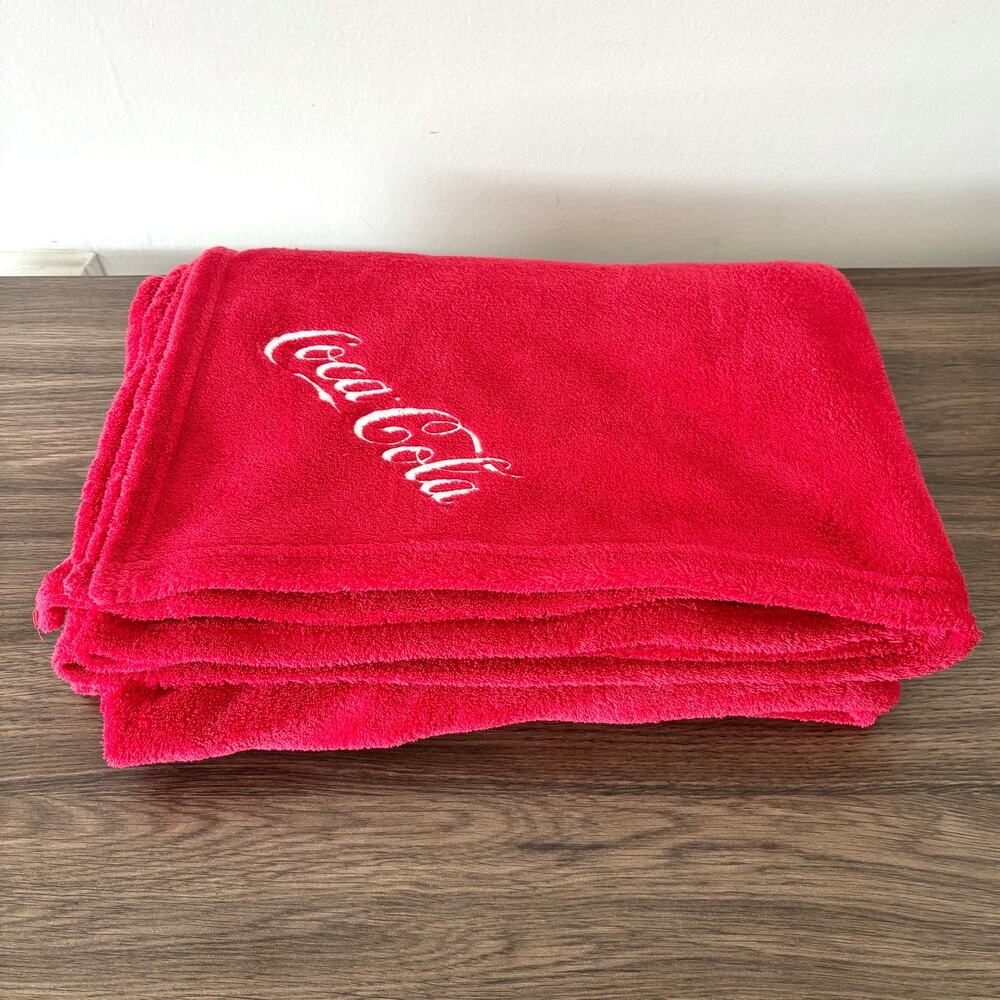 Coca-Cola Plush Fleece Throw Blanket - Red